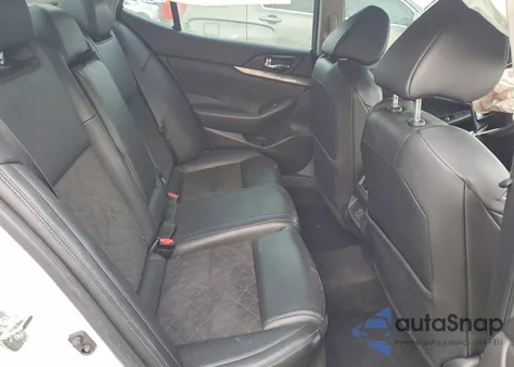 2018 Nissan Maxima 3.5S z USA, uszkodzony, nr VIN 1N4AA6APXJC372726